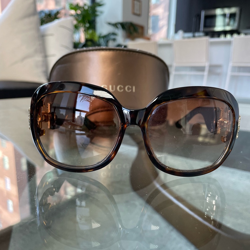 Gorgeous Gucci Sunglasses